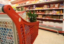 Caro vita, in 25 anni prezzi aumentati del 63%: bollette più care del 145%, alimentari in crescita dell’87%