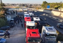 Protesta dei tir, sospeso il fermo in Calabria. Il Governo prepara nuove misure, ma gli autotrasportatori avvertono: «Senza risposte marceremo su Roma»